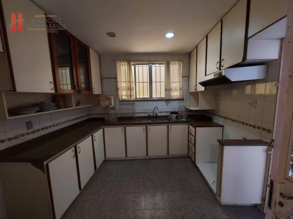 Imagem INCRÍVEL CASA TRIPLEX NO JARDIM 25 DE AGOSTO.