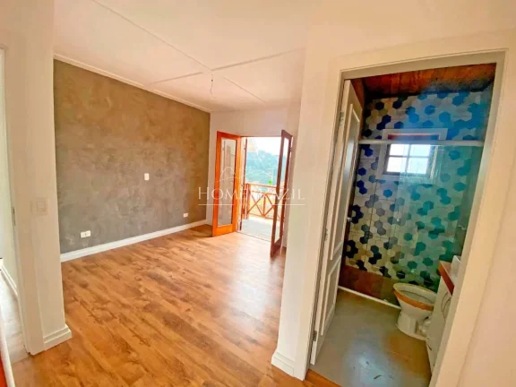 Imagem Casa Nova à Venda em Condomínio Fechado no Jardim Márcia, Campos do Jordão | Próxima ao Capivari