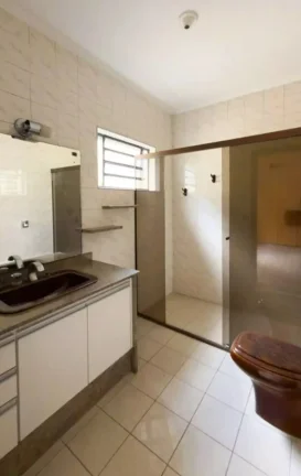 Imagem Casa térrea à venda em Atibaia com piscina  3 quartos