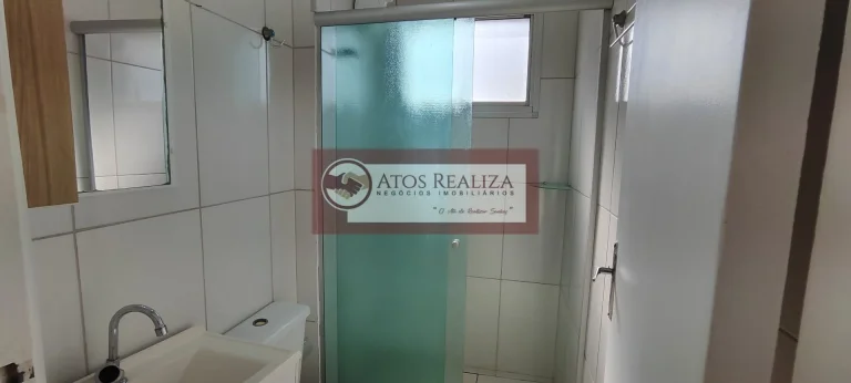 Imagem Este apartamento com sacada em Vila da Paz, São Paulo, é uma oportunidade única de morar em um imóvel completo e bem localizado. Com 56m² de área útil, ele conta com 2 dormitórios, 1 banheiro e uma vista livre de tirar o fôlego. Além disso, possui água in