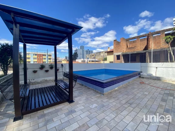 Apartamento de 02 dormitórios escritório 02 banheiros todo reformado mobiliado e