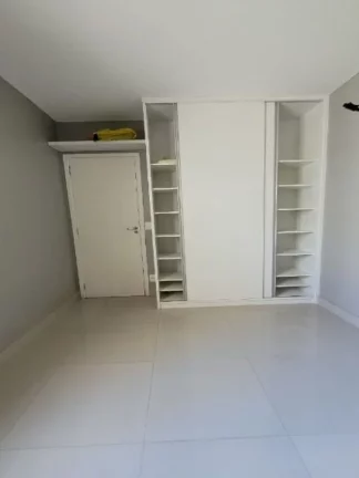 Imagem Oportunidade única: Apartamento de 3 quartos na Glória, Macaé-RJ com 77m² e 2 vagas de garagem!