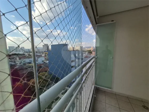 Imagem Apartamento à venda com 2 quartos, sendo 1 suíte, no condomínio Oásis Residencial Club Lapa, São Paulo - SP