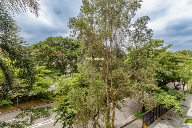 Imagem Apartamento alto padrão com 2 suítes no Itaim Bibi