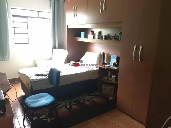 Imagem Prédio à venda 3 Quartos, 1 Suite, 2 Vagas, 380M², Santo Antônio, São Caetano do Sul - SP