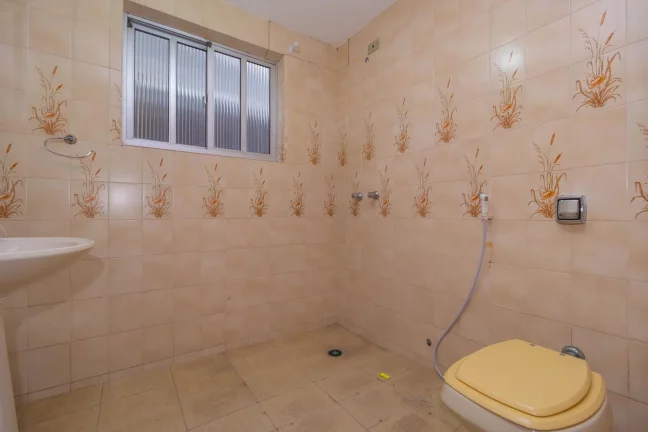 Imagem Casa Comercial no Seminário Curitiba