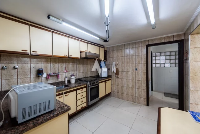 Imagem Casa Padrão para venda comercial no bairro do Macuco em Santos
