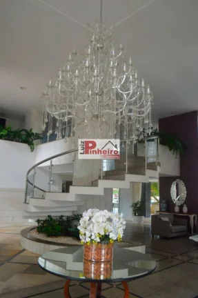 4 Suites CIDADE JARDIM Apartamento com 210m2