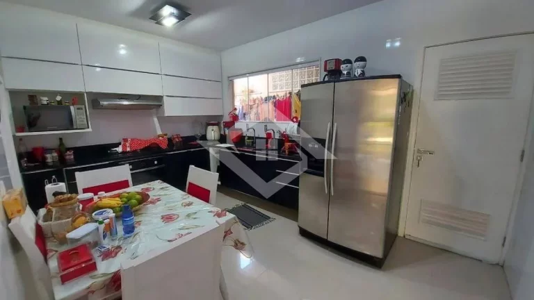 Imagem Casa Triplex de 4 Quartos para Venda no Art Life Recreio