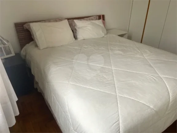 Imagem Apartamento para alugar com 3 quartos no condomínio Solar Dos Girassóis, São Paulo - SP