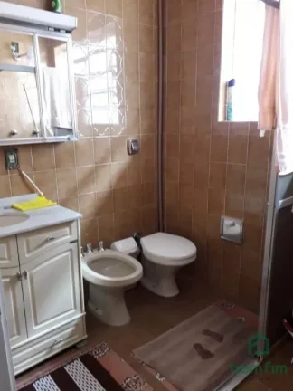 Imagem Casa para venda, 4 quarto(s), Bairro Medianeira, Porto Alegre/RS. - CA2714