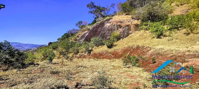 Imagem Invista em Paz: Terreno Rural com Vista Espetacular.