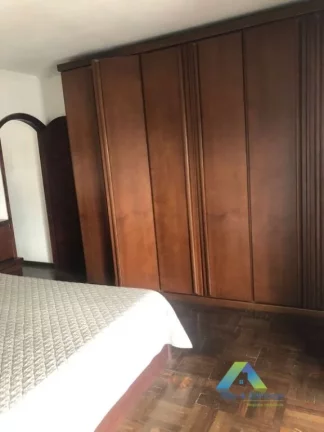Imagem Ipiranga Sobrado 250M², 3 dormitórios, 6 vagas, ótima localização e valor !!!