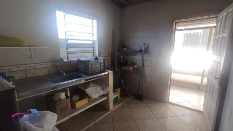 Imagem Oportunidade Única 2 Casa em Terreno Alto, Murado e Escriturado!