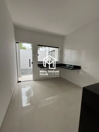 Imagem Casa de 3 Quartos 1 Suíte 2 Vagas no Setor Mandu II Luziânia