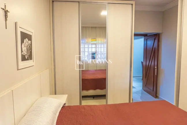 Imagem Casa à Venda no Setor Oeste - Gama/DF

Excelente oportunidade para moradia ou investimento em renda...