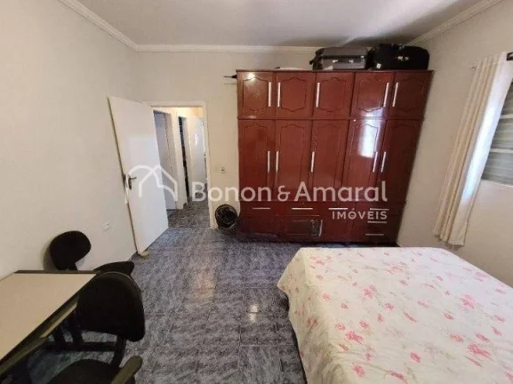 Imagem Ótima casa térrea à venda próximo do Swiss Park em Campinas
Casa com um maravilhoso quintal, sal...