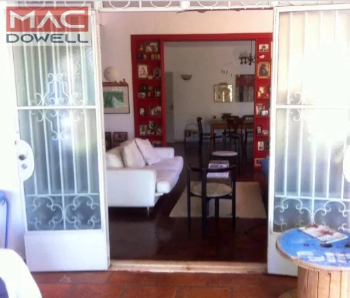 Imagem Casa de 442 m² / 6 quartos - A VENDA - Cosme Velho/RJ