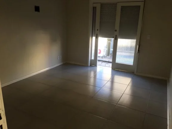 Imagem Excelente Casa Residencial/ Comercial de 2 pavimentos 306m² em São Leopoldo