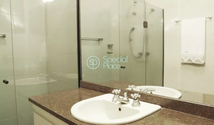 Imagem Excelente apartamento, 326 metros, 4 dormitórios, 2 suítes, 2 quartos com uma suíte americana, sa...