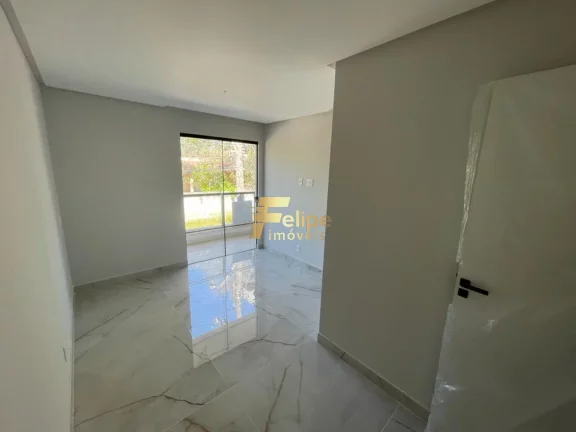 Imagem CASA DUPLEX LOCALIZADA A 500 METROS DA PRAIA - SANTA MÔNICA / ES