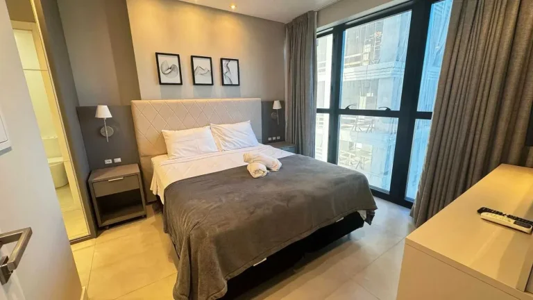 Imagem Apartamento mobiliado de 1 dormitório e 1 vaga na Meia Praia, Itapema/SC