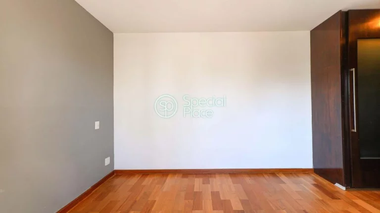 Imagem Excelente apartamento com 140mÂ² na Vila Andrade, Morumbi. Amplo living com lareira e terraÃ§o espaÃ...