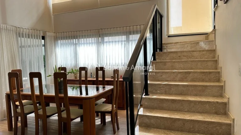 Imagem Casa à venda no Swiss Park, magnífica em rua sem saída e próximo a área de preservação. Sala ...