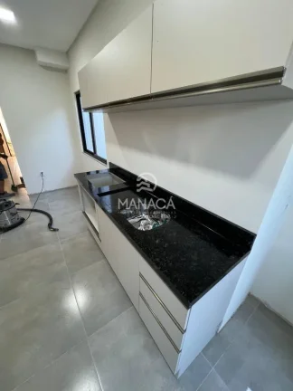 Imagem Lindo sobrado Geminado semi mobiliado no Centro de Balneário Piçarras