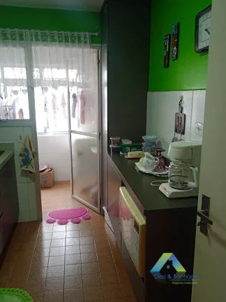 Imagem APARTAMENTO À VENDA COM 3 DORMITÓRIOS E 2 BANHEIROS NA VILA DAS MERCÊS