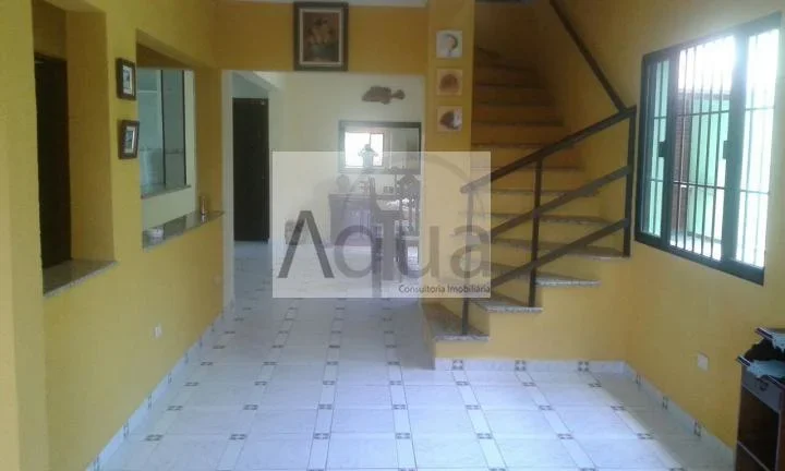 Imagem Casa para Venda em Itanhaém, Vila Loty, 5 dormitórios, 5 suítes, 2 banheiros, 6 vagas