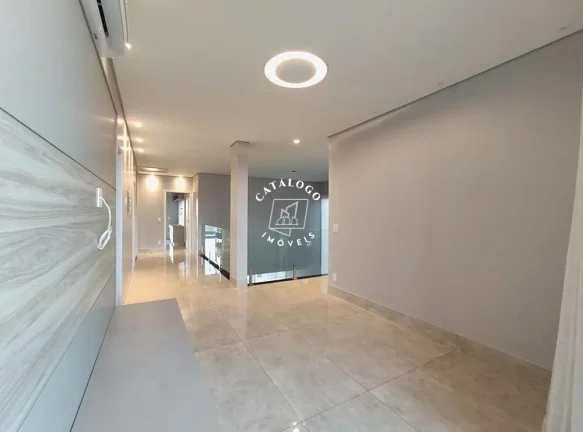 Imagem Casa em Condomínio a Venda no bairro Residencial e Empresarial Alphaville - Ribeirão Preto, SP