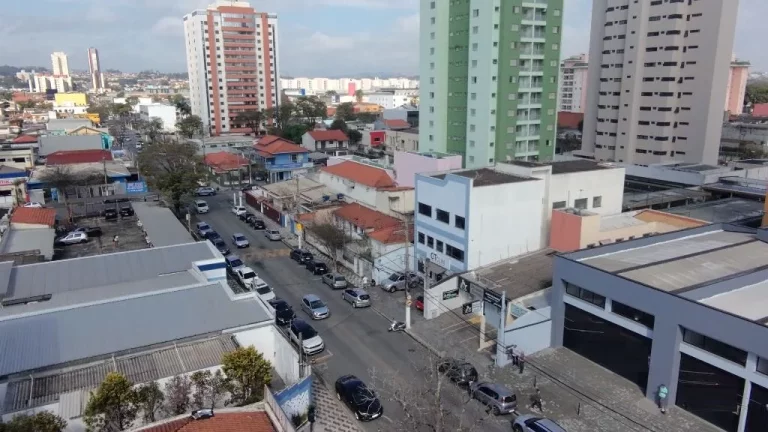 Imagem Salão para alugar, 157 m² por R$ 8.925,00/mês - Jardim Santa Helena - Suzano/SP