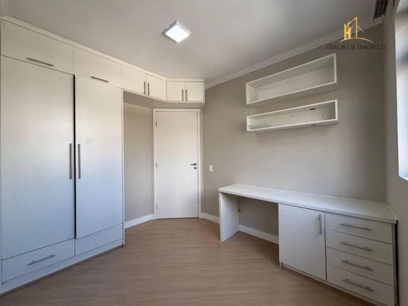 Imagem Apartamento com 2 dormitórios à venda, 74 m² por R$ 560.000,00 - Centro Cívico - Curitiba/PR