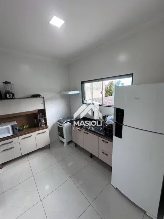 Imagem Casa duplex ampla e arejada com 2 kitnetes em Vila Garrido
