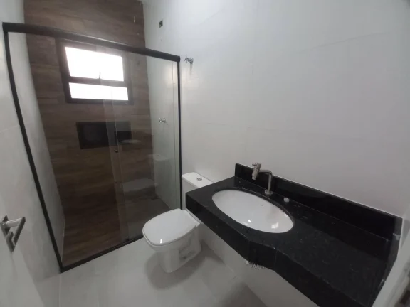 Imagem Casa com fino acabamento no Residencial São Luís em Peruíbe!!!