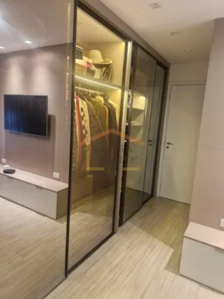 Imagem Apartamento no Tatuapé com 98 m², 2 dormitórios, sendo 2 suítes, 3 banheiros, varanda, cozinha a...