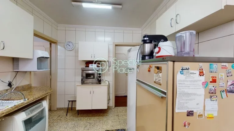 Imagem Apartamento em rua muito procurada no Jardim Paulista! Localização ímpar em via tranquila e arbor...