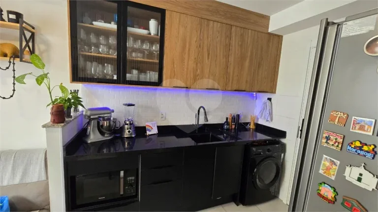 Apartamento à venda com 1 quarto no condomínio Galeria 635, São Paulo - SP