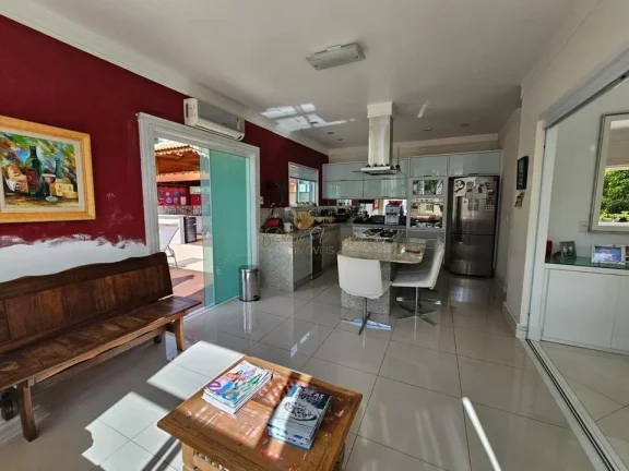 Imagem Casa em Condomínio para Venda em Teresópolis / RJ no bairro Tijuca