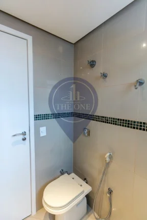 Imagem Apartamento para locação no Itaim Bibi, São Paulo-SP: 3 quartos, 1 suíte, 2 salas, 3 banheiros, 1 vaga de garagem.