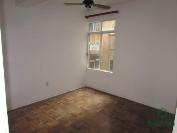 Imagem Vendo Apto de frente 3 dormitórios no Bairro Centro Histórico Porto Alegre/RS. - AP1908