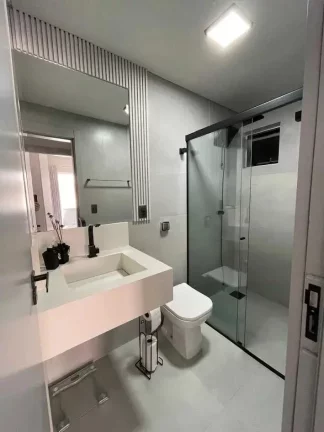 Imagem Apartamento mobiliado com 2 dormitórios sendo 1 suíte e 1 vaga no centro de Balneário Camboriú
