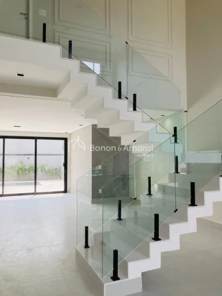 Imagem **Sua Nova Casa Espera Por Você!**

Descubra o conforto e a sofisticação dessa casa, que oferece ...