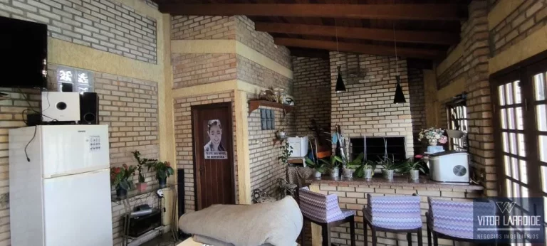 Imagem Casa de esquina à venda  Imbituba SC, com piscina