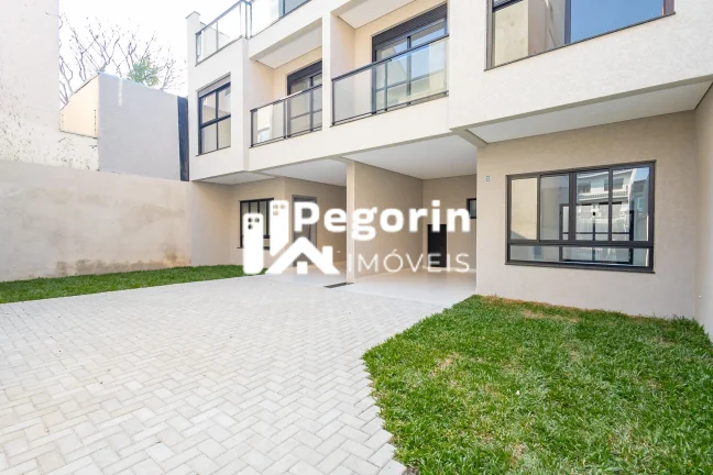 Imagem Sobrado à venda em Curitiba, Jardim das Américas, com 3 quartos, 140,00m²