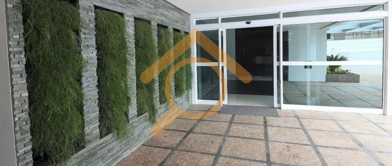 Imagem Oportunidade Imperdível: Sala Comercial em Condomínio em Santo Amaro, São Paulo-SP - 1 Sala, 1 Banheiro, 1 Vaga e 36m² de Área.