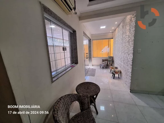 Imagem Casa com 3 dormitórios à venda, 290 m² por R$ 599.000,00 - Vila Nova - Nova Iguaçu/RJ
