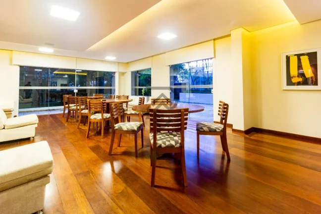 Imagem Apartamento pinheiros andar alto condominio arborizado