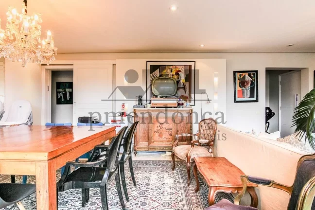 Imagem Apartamento Amplo com 3 Dormitórios e Vista privilegiada para o Pacaembu!